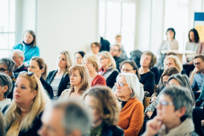 „Frauen wählen – wählen Frauen?“ 